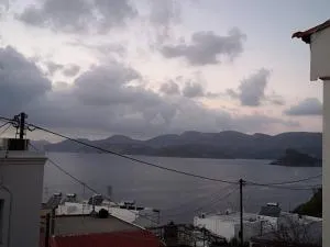 poets apertment in armeos masouri - 马苏里