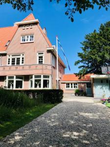 Bed & breakfast in characteristic villa near Zandvoort Amsterdam