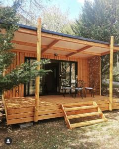 Campings Les Chalets de Labeaume : photos des chambres