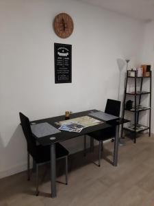 Appartements Le Logis des Templiers appartement climatise : Appartement 1 Chambre