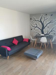 Le Baron - 4hvězdičkové hotely ve městě Le Blanc-Mesnil