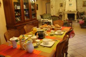 Chambre d'Hôtes Les Chênes photo 12