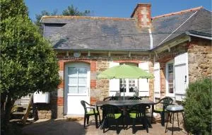 Gorgeous Home In Pleubian With Kitchen - Lanros