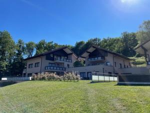 Appartements Vue sur lac et montagnes : photos des chambres