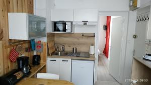 Appartements Logement refait a neuf - Residence - Chez Christian : photos des chambres