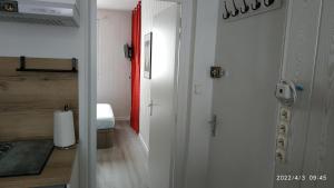 Appartements Logement refait a neuf - Residence - Chez Christian : photos des chambres
