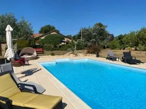 佩鲁谢度假屋 - 米朗德