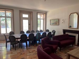 Villas Domaine clos et arbore de 3 ha avec deux maisons : photos des chambres