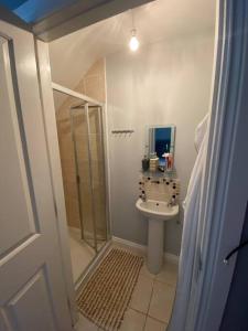 Cheerful 4-Bed Townhouse in centre of Newcastle