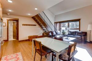 Luxury Ski In, Ski Out 1 Bedroom At Eagle Bahn Gondola