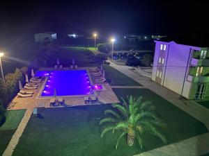 Riverside Apartments