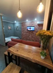 Квартира бизнес -класса в ста метрах от городского парка - Teplichnoye