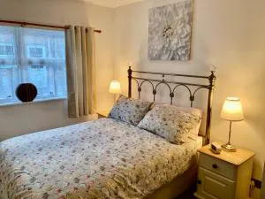 Modern 2 Bedroom Ground Floor Apartment with Parking Ripon City Centre - Winksley