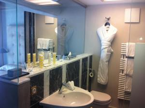 Hotel Le Place dArmes - Relais & Châteaux