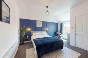 No.10 Seaside Apartment - 1st & 2nd Floor