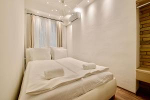 Standard Apartment by Hi5 - Center of city center