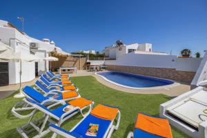 Villa Pina by Villa Plus