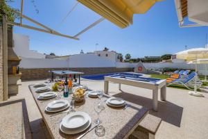 Villa Pina by Villa Plus