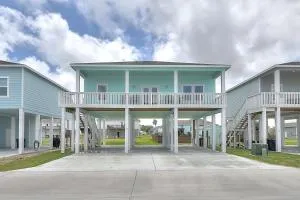 Perfect Paradise - Palm Harbor