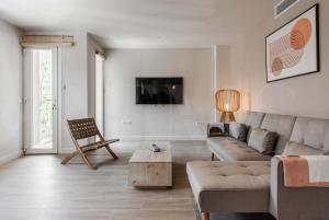Spacious Soho Apartment with Parking REMS
