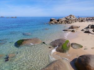 Maisons de vacances Stone House in Plouescat near Sandy Beaches : photos des chambres