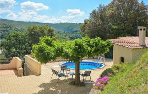 Maisons de vacances Stunning home in Les-Salles-du-Gardon with 3 Bedrooms and Outdoor swimming pool : photos des chambres