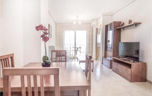 Awesome Apartment In La Torre De La Sal