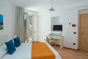 Villa Trani - close to the beach & beautiful garden