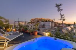 Meno Suite with Private Terrace - Jaccuzzi, Acropolis View - Афины