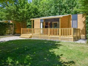 Chalets Cottage on the edge of the fishing pond : photos des chambres