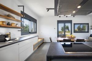 Elixsea Villa - Unlimited view of the Blue sea