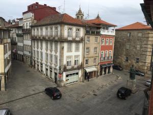 Apartamento, Praça Dom Duarte 8, Viseu, Portugal - 3hvězdičkové hotely ve městě Viseu