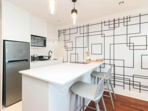 Heriot Properties Units 19 & 20