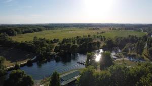 Campings Camping belle riviere : photos des chambres