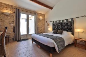 Hotels Logis Hotel & Spa Dejeunez Sous L'Arbre : photos des chambres