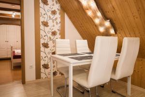 Apartments "Vier Napoleonslinden"