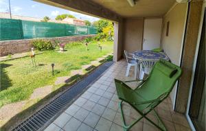 Cozy Apartment In Loupian With Wifi