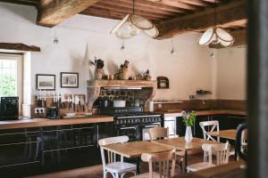 B&B / Chambres d'hotes Tomette Singuliere : photos des chambres
