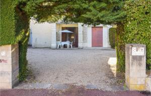 Appartements Beautiful apartment in Royan with 1 Bedrooms : photos des chambres