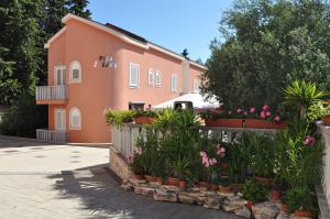Apartments Šulekić