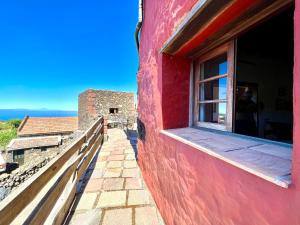 Rustica Habitacion Restinga, BBQ y hermosa vista en Isora, Isora - El Hierro