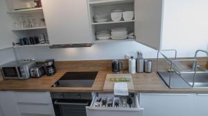 Spacieux appartement avec Balcons, 4 chambres, espace & confort, Centre Gare