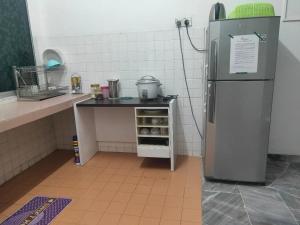 CORNER LOT,LANDED Kajang Semenyih Bee Homestay