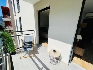 Ajaccio T2 grand standing neuf - centre ville et plages - 4 personnes - parking privé