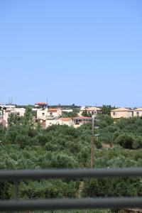 Lillys White Studios Chersonisos centre no2