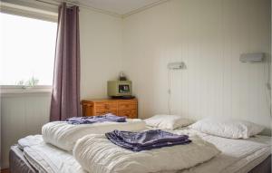Beautiful Home In Fusa With Wifi