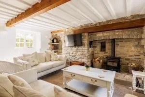 Honeysuckle Cottage - Corfe Castle