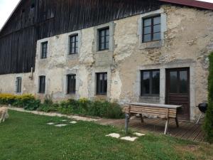 Appartements Appartement meuble agreable au coeur du massif du Jura : photos des chambres