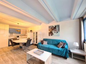 Appartement rénové près des pistes - Balcon, 56 pers. - FR-1-425-47