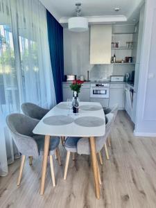 Rezydencja Niechorze 108 Prestige by The Beach z Basenem i SPA